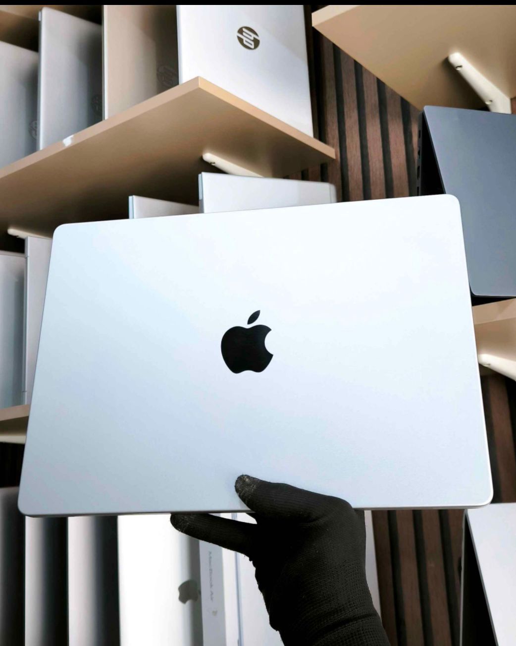 🚨🍎 MACBOOK PRO M5 2025 — COMME NEUF 🚨_1