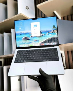 🚨🍎 MACBOOK PRO M5 2025 — COMME NEUF 🚨