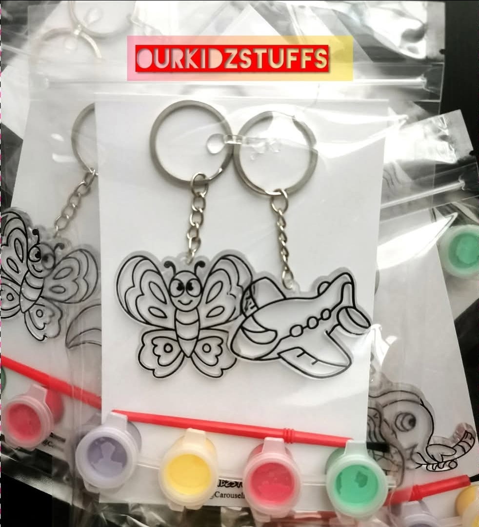 Kids DIY Suncatcher Keychain Painting Kit – Non‑Glitter, Age 3+, Perfect for Goodie Bags_9