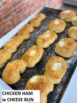 8 pcs of sweetbun(per box)