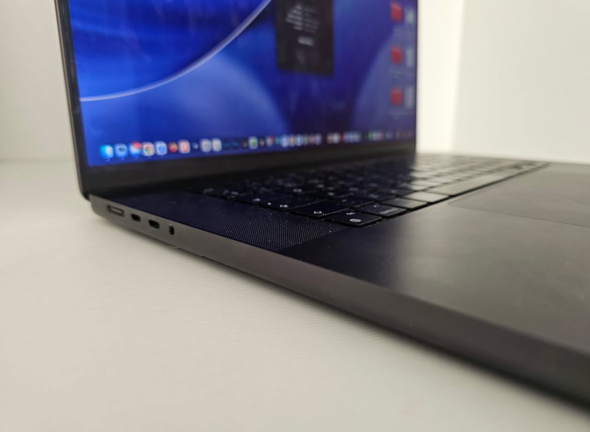 🍎🔥 MacBook Pro 16” M3 Pro — Performance Extrême 💻_7