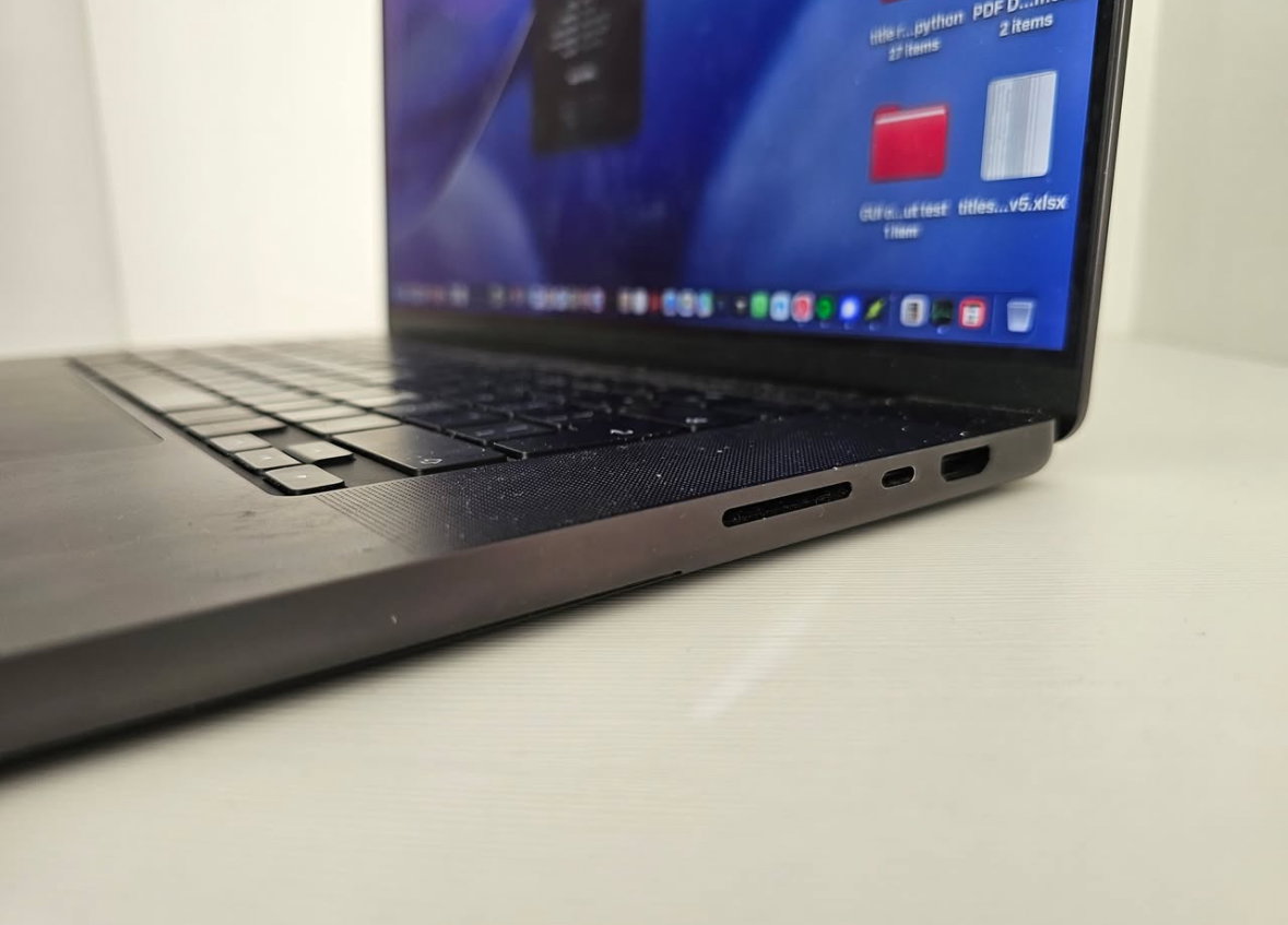 🍎🔥 MacBook Pro 16” M3 Pro — Performance Extrême 💻_5