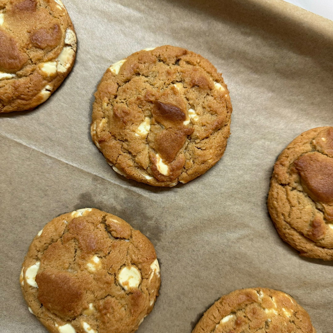 Miso & White Chocolate Cookie