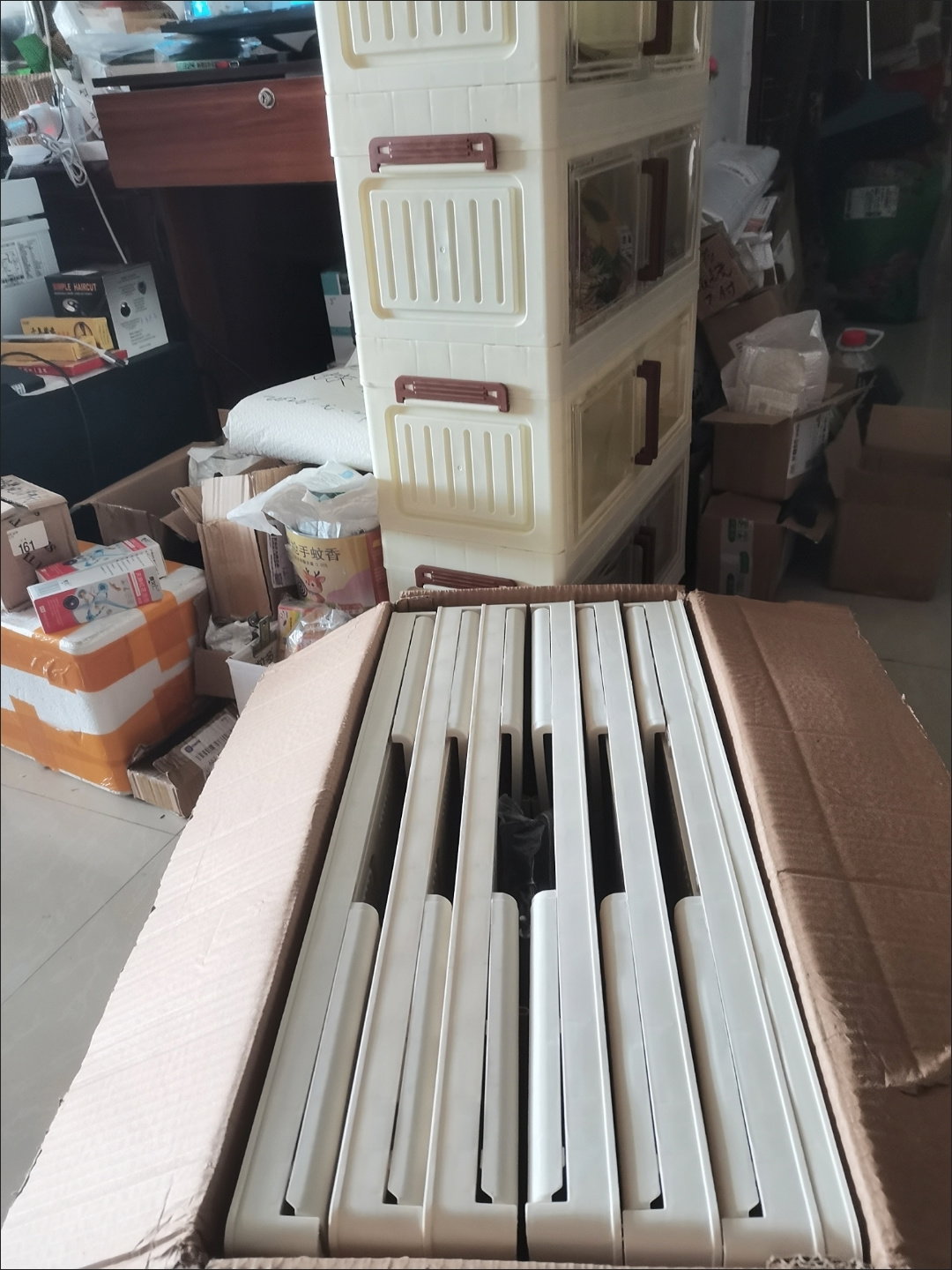 KABATI PLASTIC NGAZI TANO _1