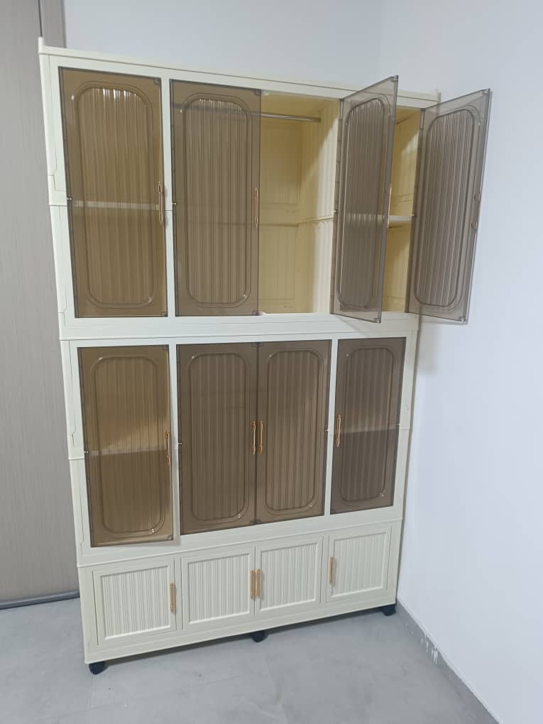 KABATI PLASTIC MILANGO MITATU _1