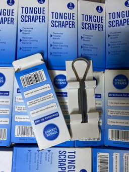 TONGUE SCRAPER 