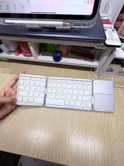 🔥🔥 KEYBOARD MKUNJO (FOLDABLE KEYBOARD) 🔥🔥