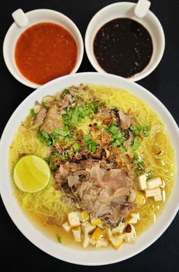 Bee Hoon Soup Daging Utara
