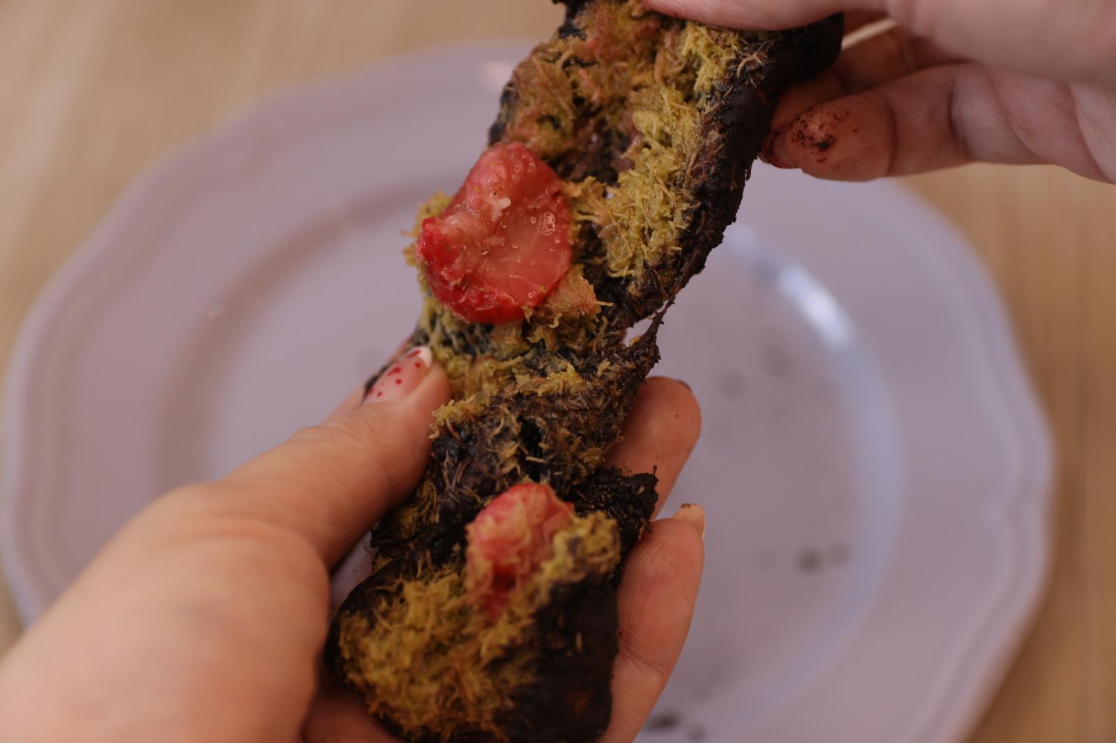2pcs OG Dubai Chewy Cookies with Fresh Strawberry_0