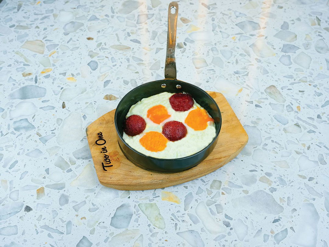 Egg With Sojuk