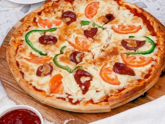 Pepperoni pizza