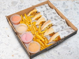 Mini Liver And Falafel Sandwich Box 7 Pcs