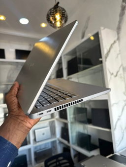 DELL LATITUDE 5420  Core i5 11ª Geração | 8GB RAM | SSD 256GB