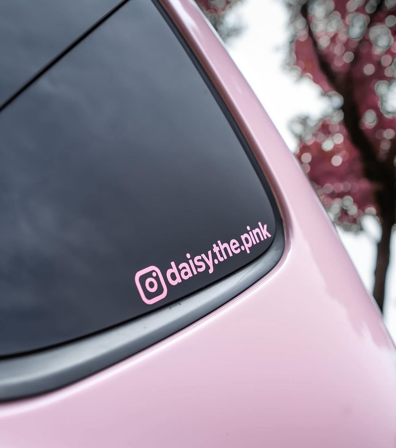 Custom IG / TT / FB / YT Sticker (1pc)_1