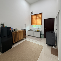 Leyna Homestay Muar