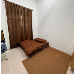 Leyna Homestay Muar