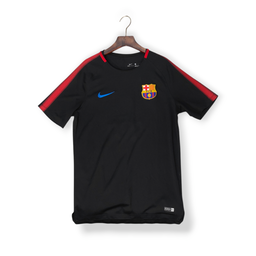 Only Rs 800 | Clearance Offer | T-shirt     