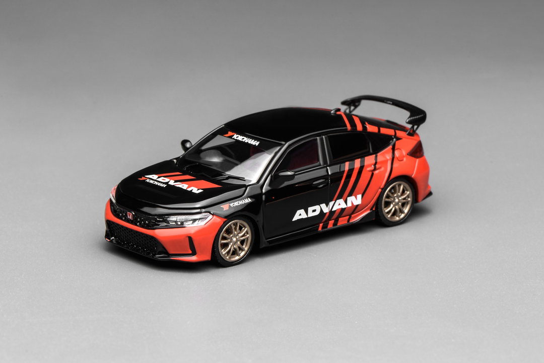 MOTOR HELIX MODEL 1/64 HONDA CIVIC TYPE-R (FL5) - ADVAN