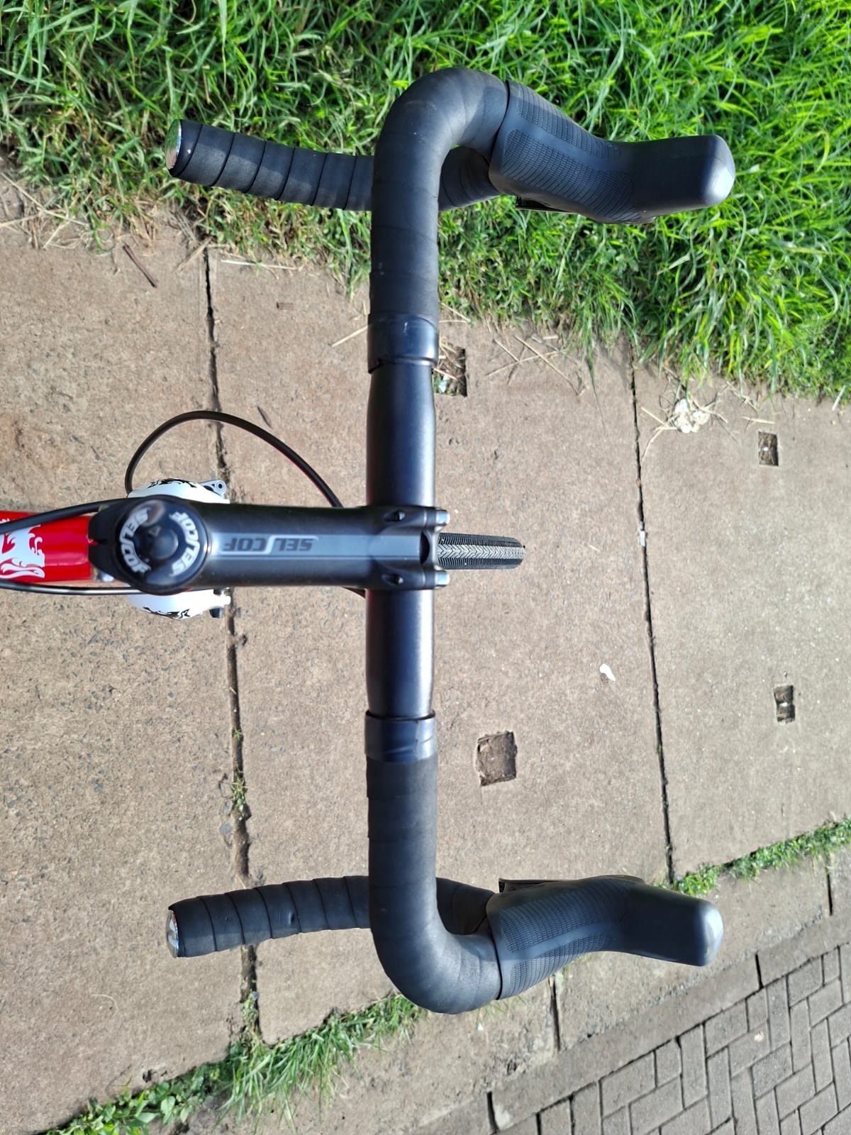 Planet X XLA SRAM Apex 1 Hydraulic Gravel Bike_4
