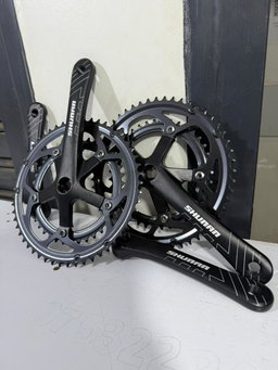 Shunan Road Bike Crankset (52/39T – BCD 110mm)