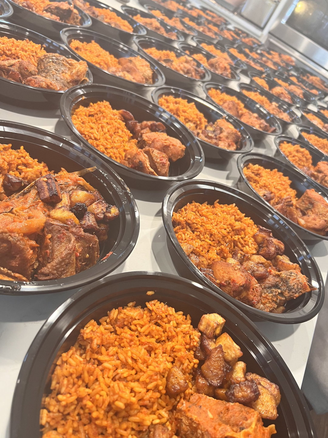 PARTY COMBO(100 PEOPLE) JOLLOF/BEEF/PLANTAIN