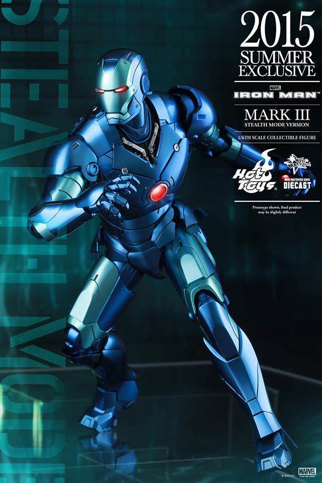 Hot Toys - Iron Man Mark 3 Summer Exclusive Blue Version_6