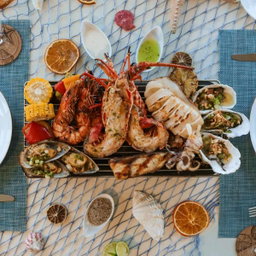 Atas Affair Seafood Platter 