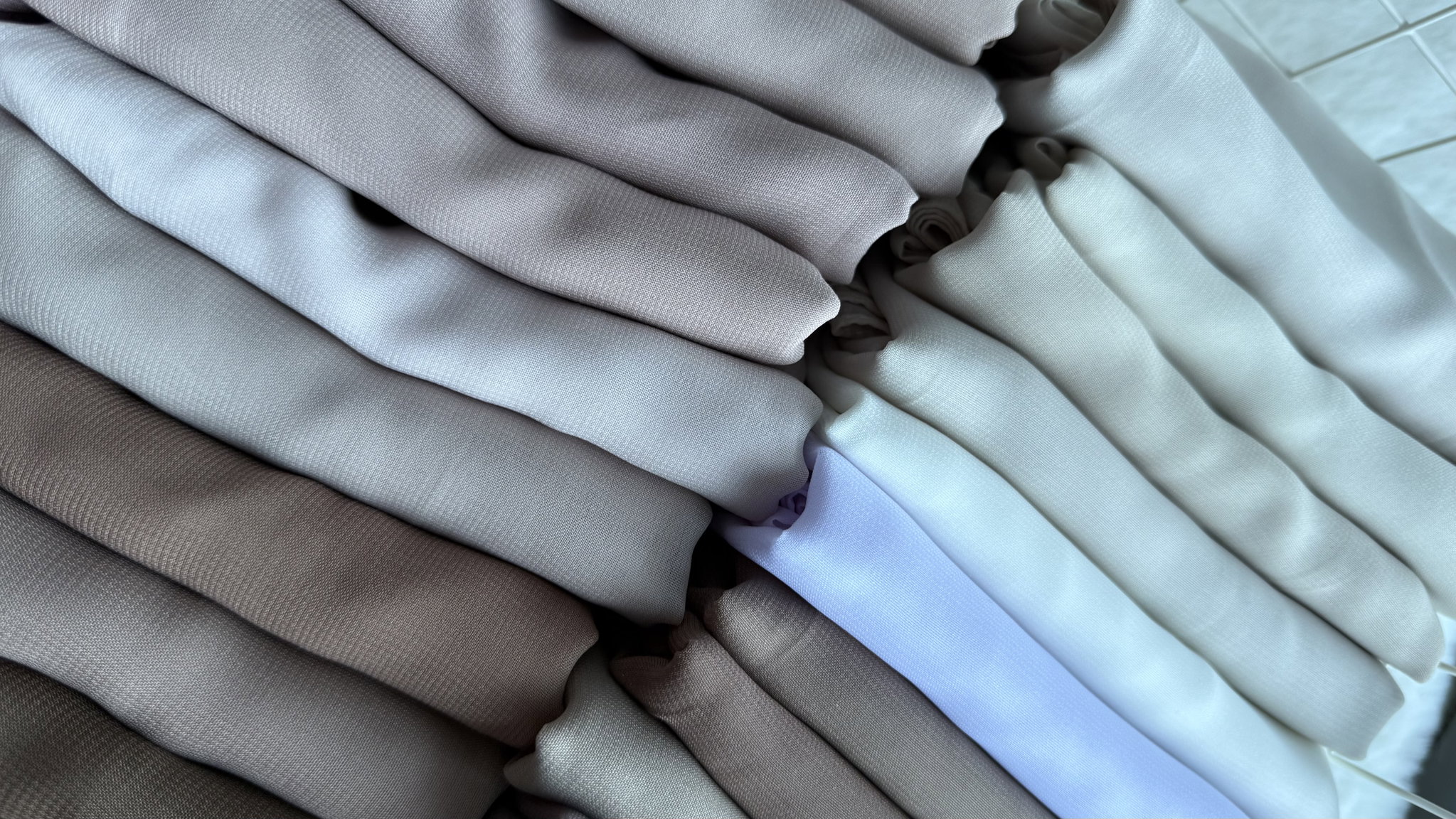 PLAIN SQUARE_21