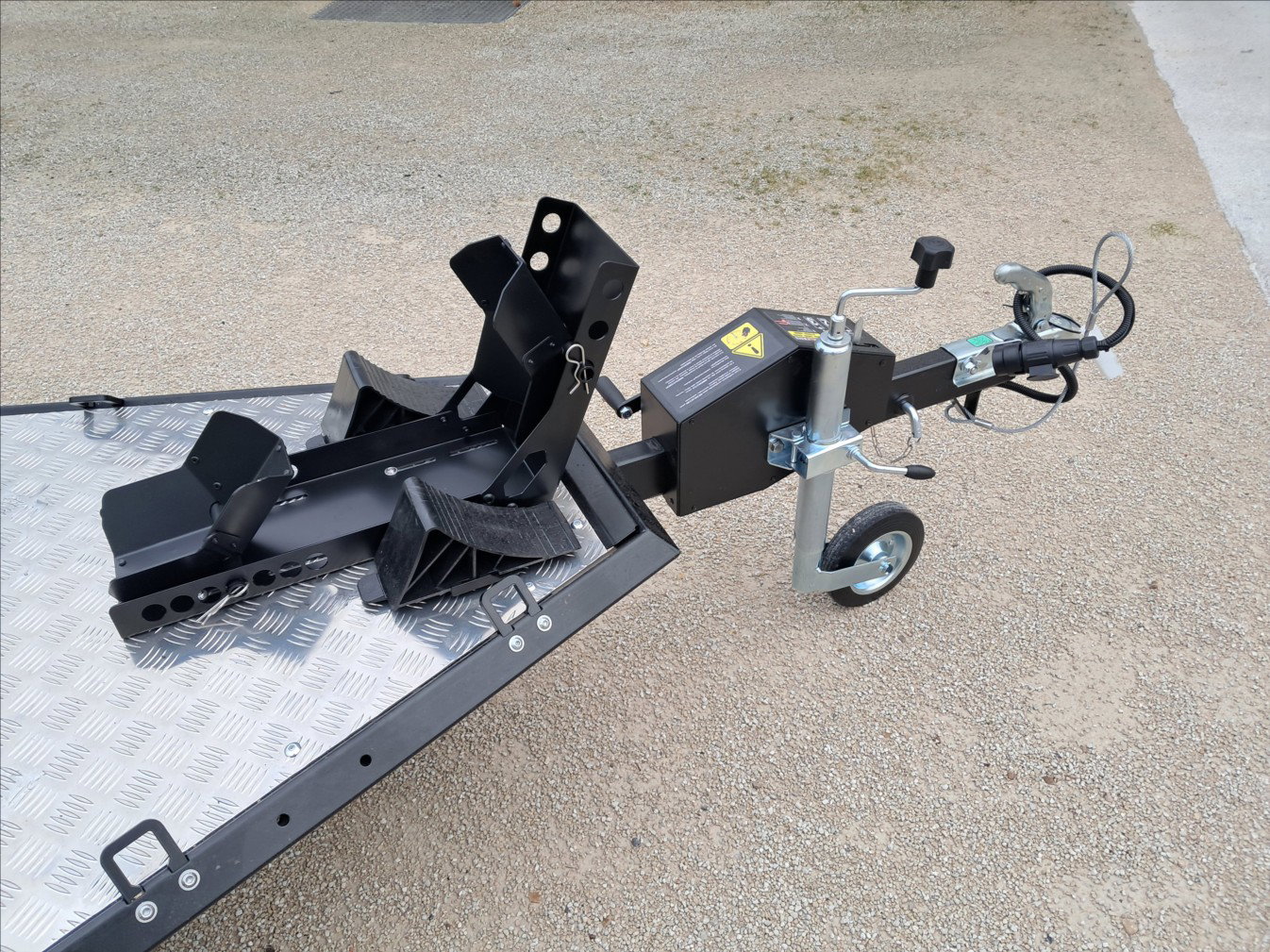 Remolque para moto de 1 plaza – PTA de 500 a 750 kg_8
