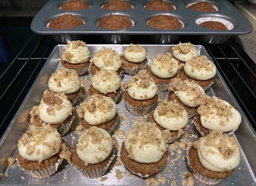 Carrot Cake Cupcakes - Mini