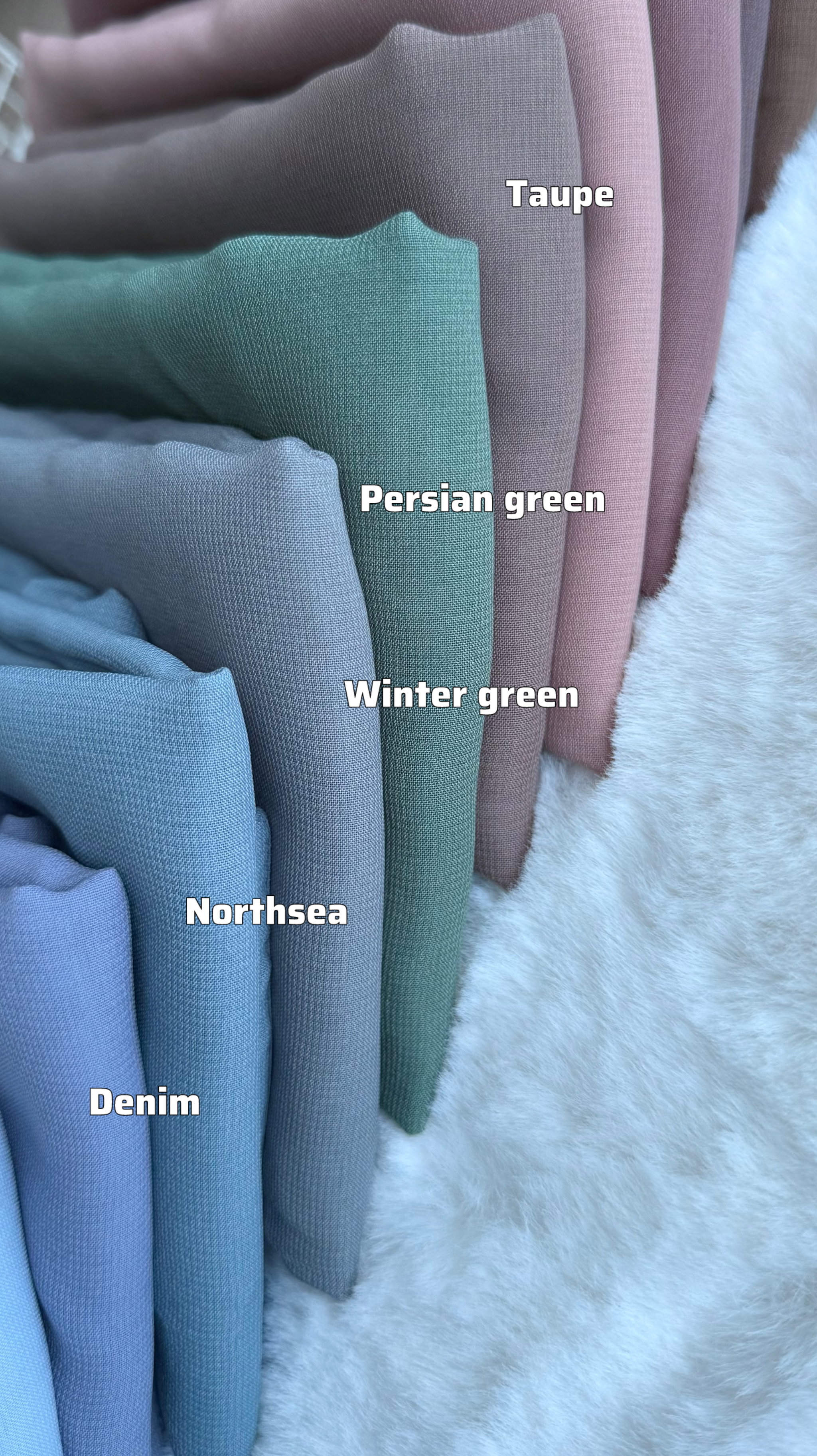 PLAIN SHAWL_4