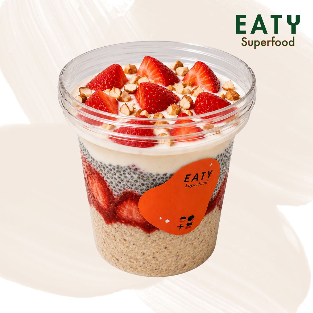 Strawberry Overnight Oat (350kcal)