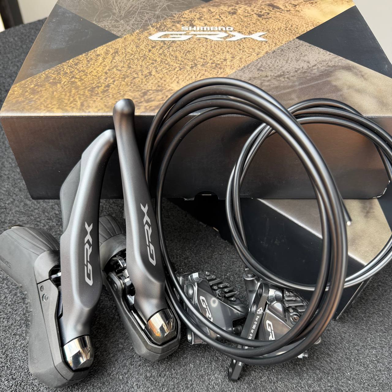 Shimano GRX ST-RX810 / BR-RX810 Hydraulic Disc Brake Set (1x11-Speed)_0