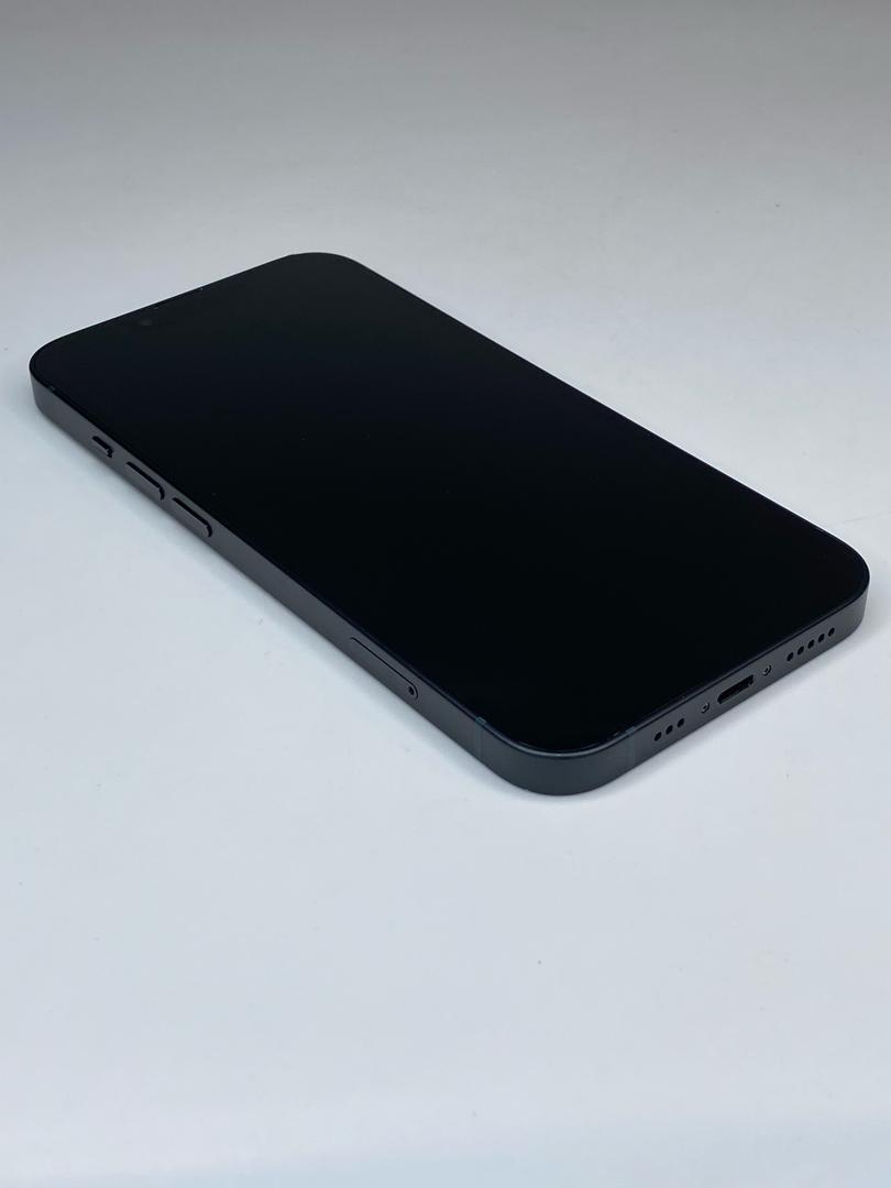 iPhone 13_2