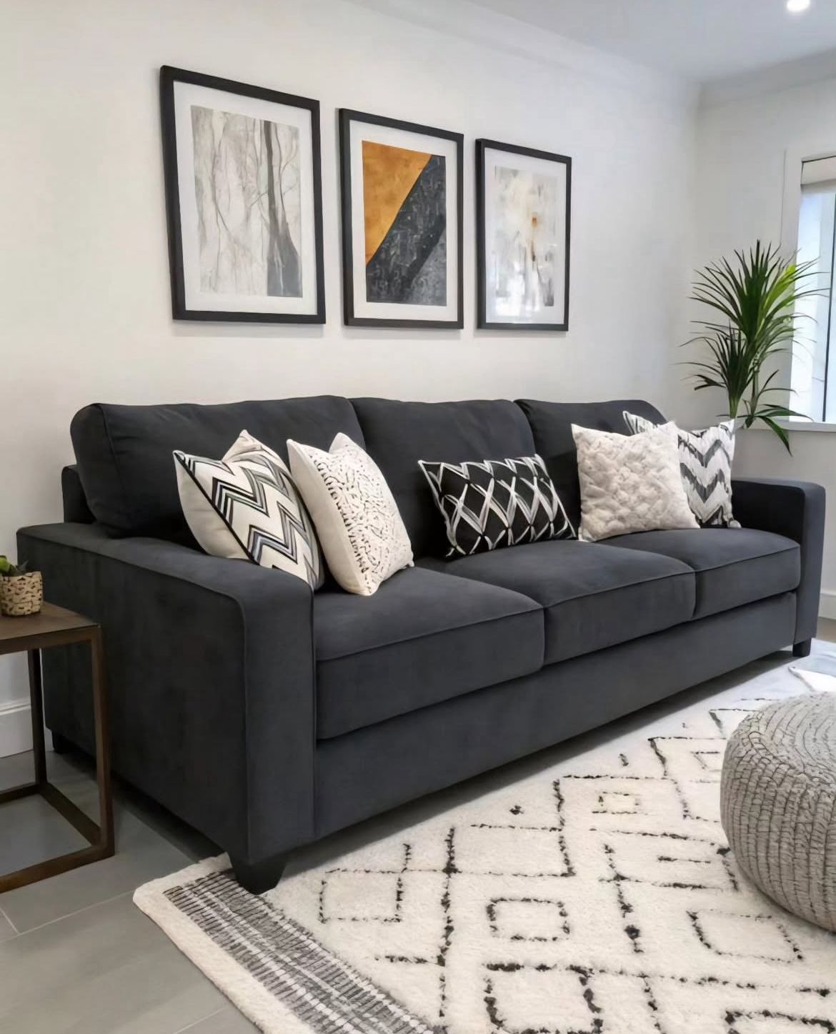 3 SEATER COUCH _0