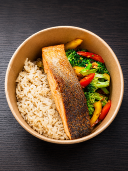 Hot Honey Salmon w/ Stir-fried broccoli