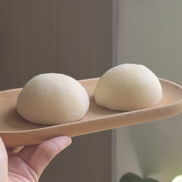 Box of 2 Custard Mochi