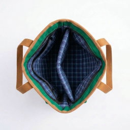 Nia Tote Kelly green