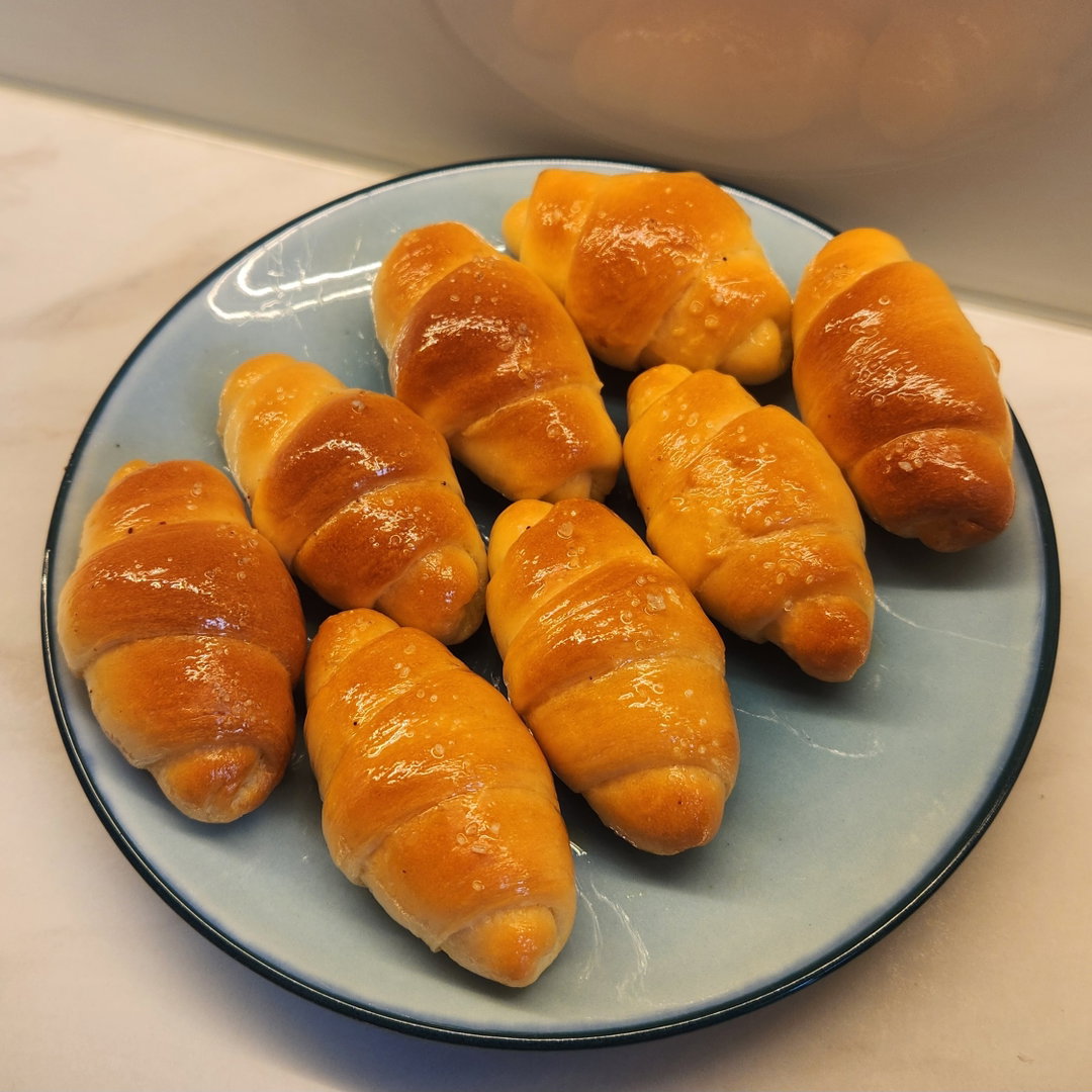 Mini Shiopan (ミニ塩パン)