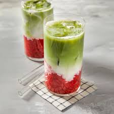 Iced Strawberry Matcha Latte