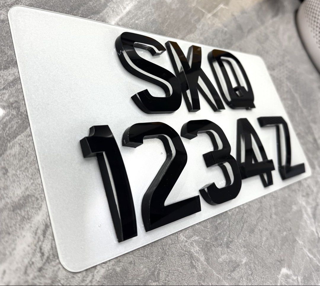 💎⚪️🟡 4D Crystal Euro Belly Reflective (White & Yellow) Car License Plates_9
