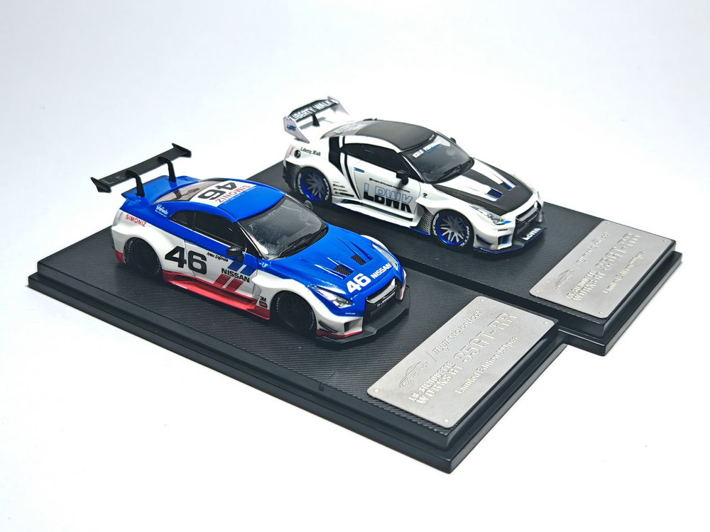 MODEL COLLECT 1/64 SKYLINE GTR (R35) LIBERTY WALK
