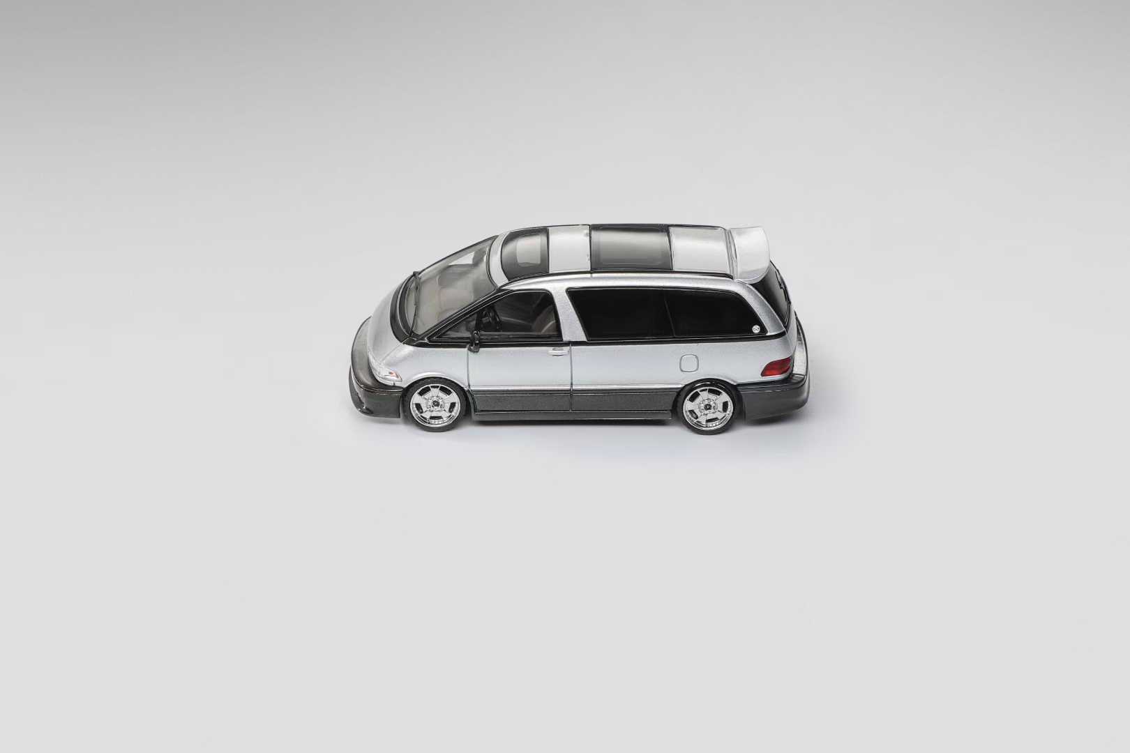 MORTAL MODEL 1/64 PREVIA XR10_2