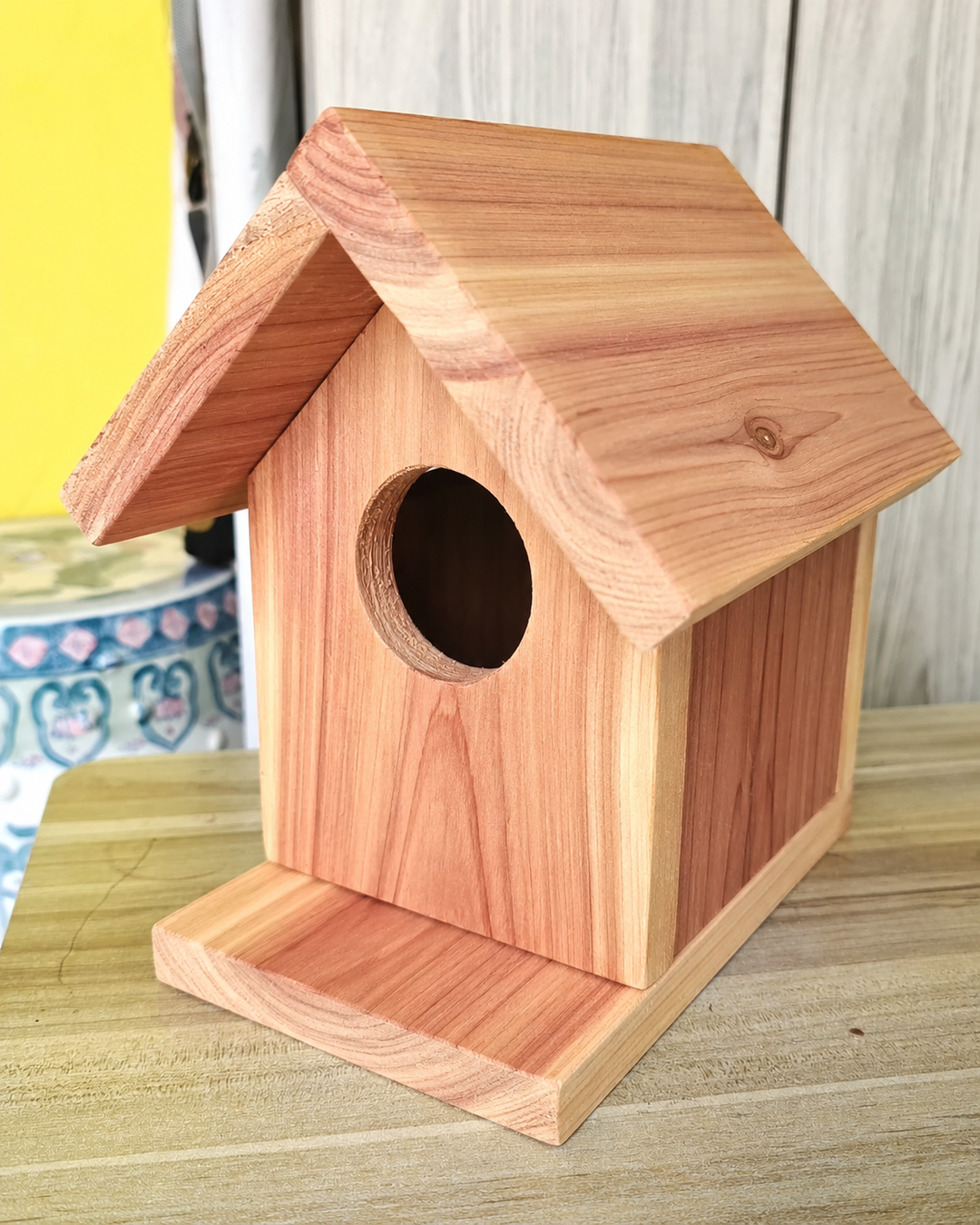 Natural Cedar Wood Birdhouse DIY Kit