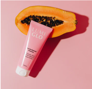 ⭐ Glo Refresh Cleanser