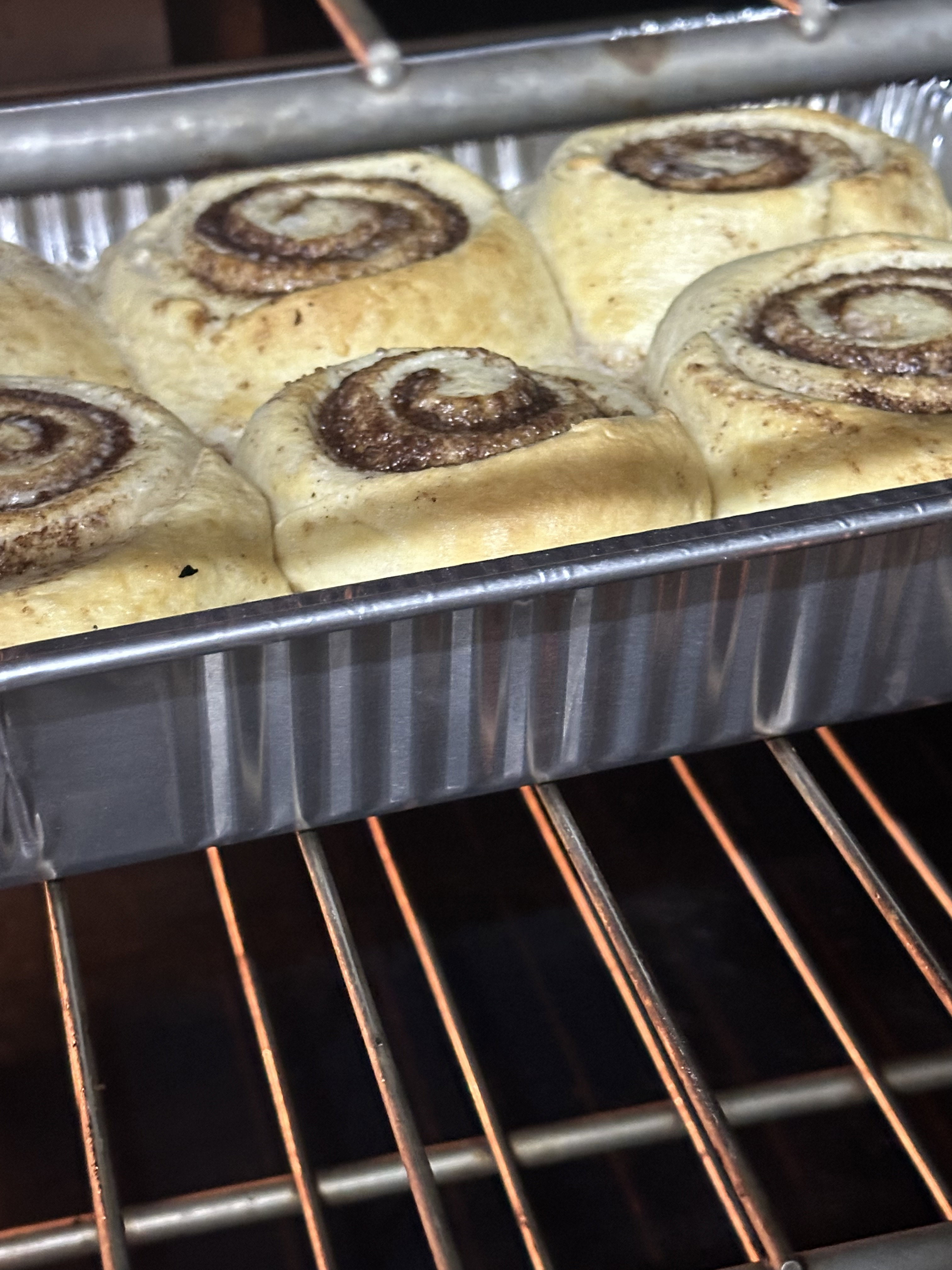 Cinnamon Rolls _2