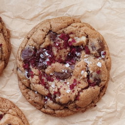 Rose & Dark Chocolate Cookies