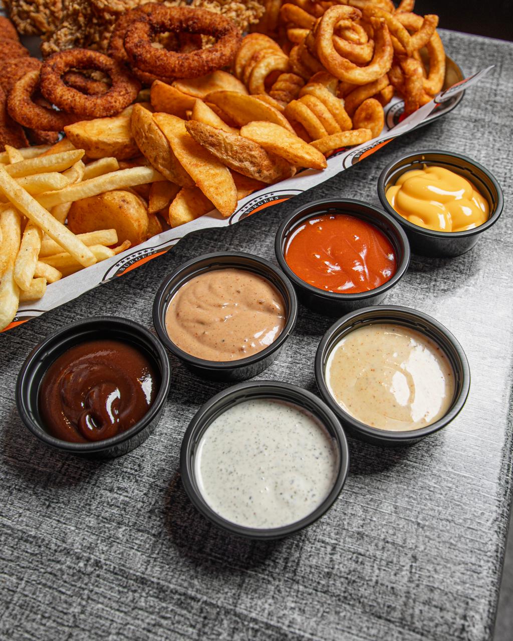 Toto's Tray (3Ts)_4