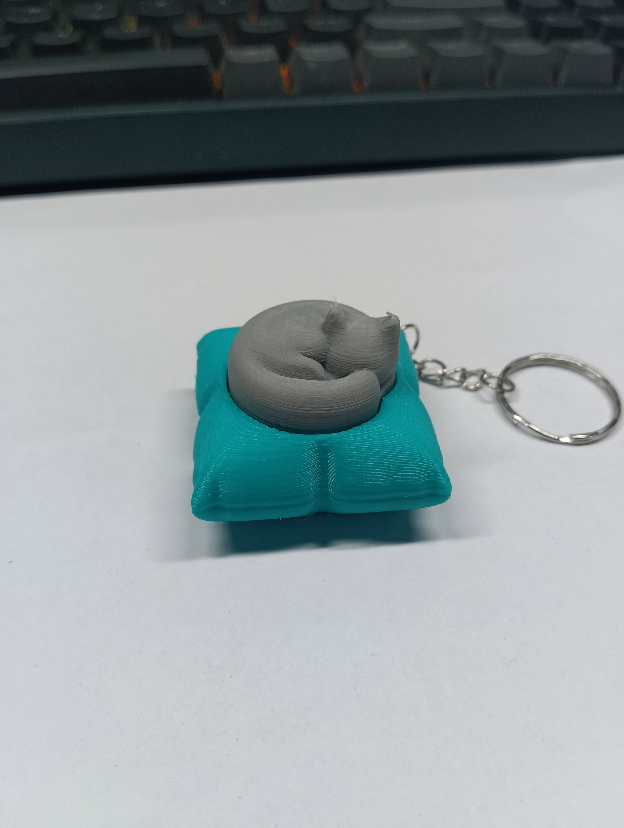 Sleeping Cat Pillow Clicker - Promo_1
