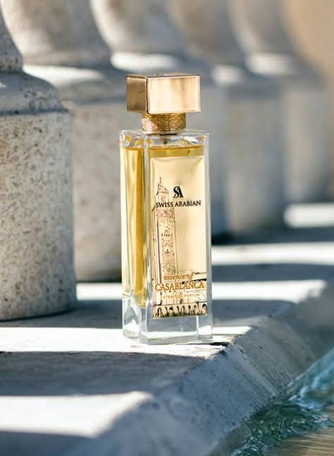 ESSENCE OF CASABLANCA